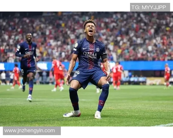 2粒进球+2张红牌世俱杯巅峰对攻战!大巴黎晋级4强拜仁双重打击 2粒进球+2张红牌世俱杯巅峰对攻战!大巴黎晋级4强拜仁双重打击